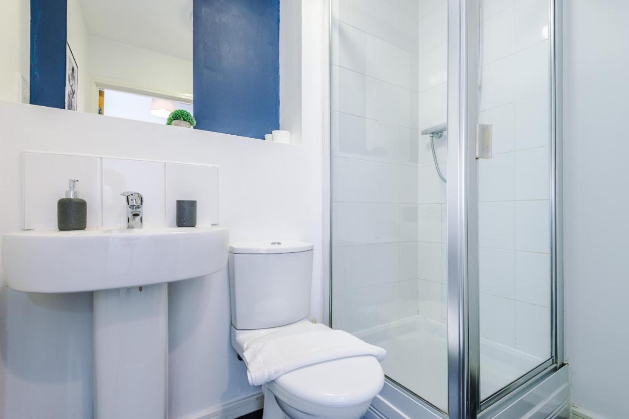 2 Bed Apartment With Balcony Private Parking Near Etihad Stadium, Coop Live Mánchester Exterior foto